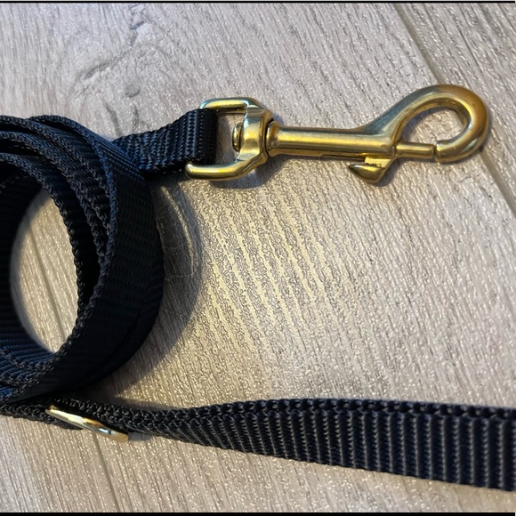 (3 for $15) Black and Gold dog leash - Picture 2 of 3